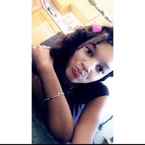 Meet your Posher, Lashyra